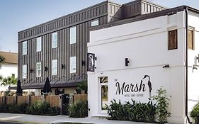 Marsh Hotel